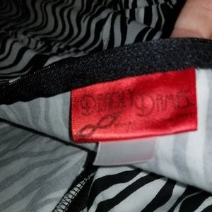 2XL Deadly Dames Micheline Pitt Zebra Vamp Dress